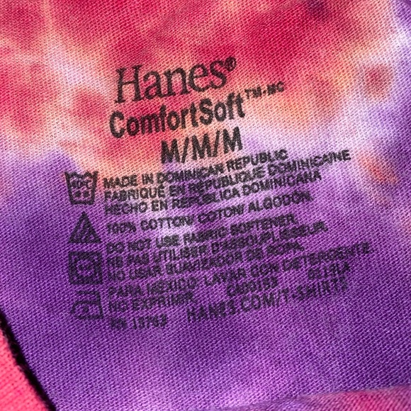 Hanes Shirt Size Medium - Picture 3 of 3